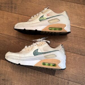 Women’s Air Max 90 SE White Neptune Green